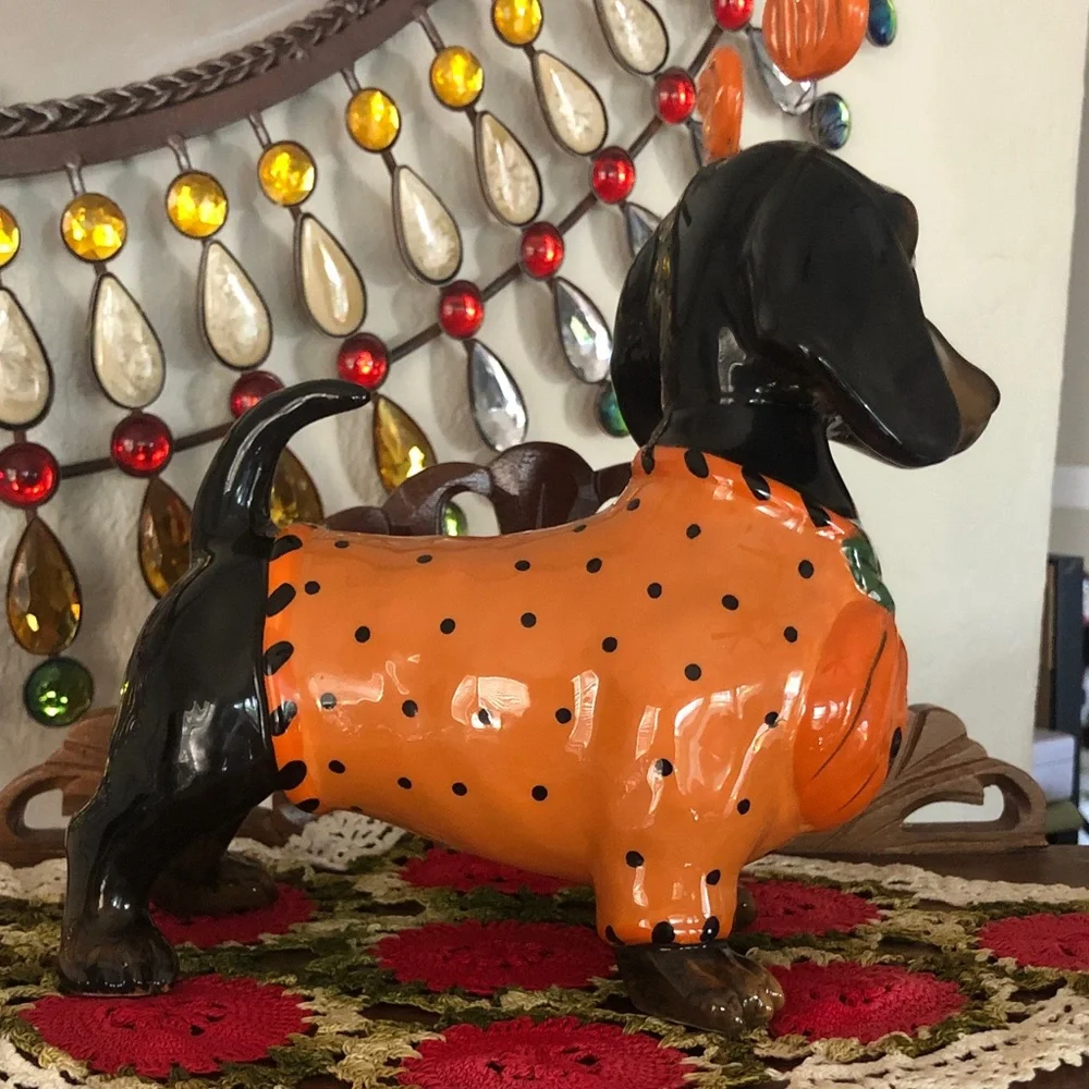 NEW Halloween Pumpkin Dachshund Dog Figurine